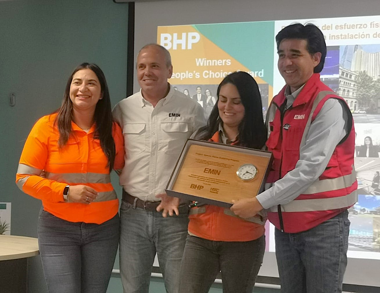 EMIN recibe distinción de BHP por innovaciones en contrato Spence